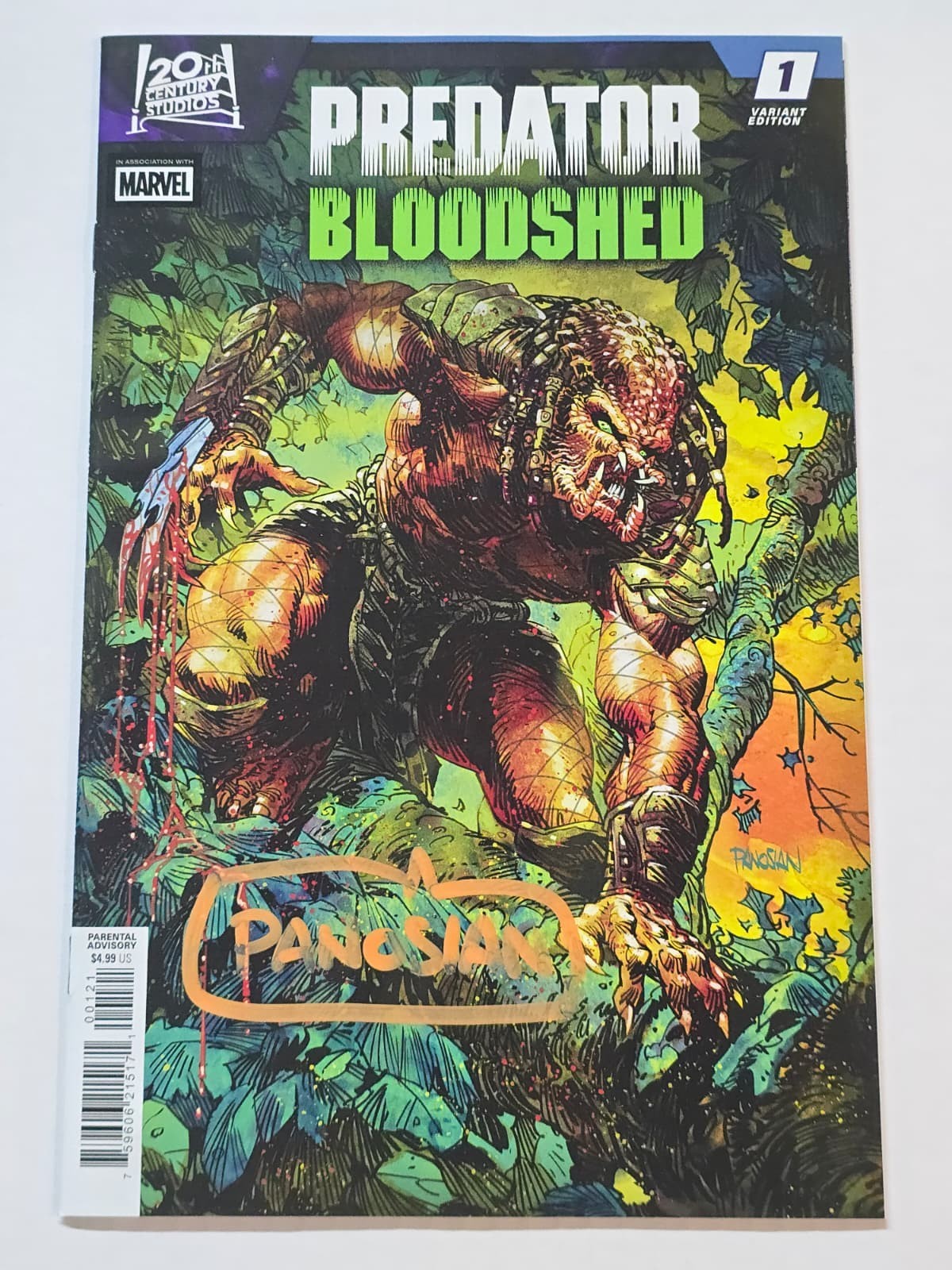 PREDATOR BLOODSHED #1 MARVEL 2026 VARIANT SIGNED BY DAN PANOSIAN W/COA NM