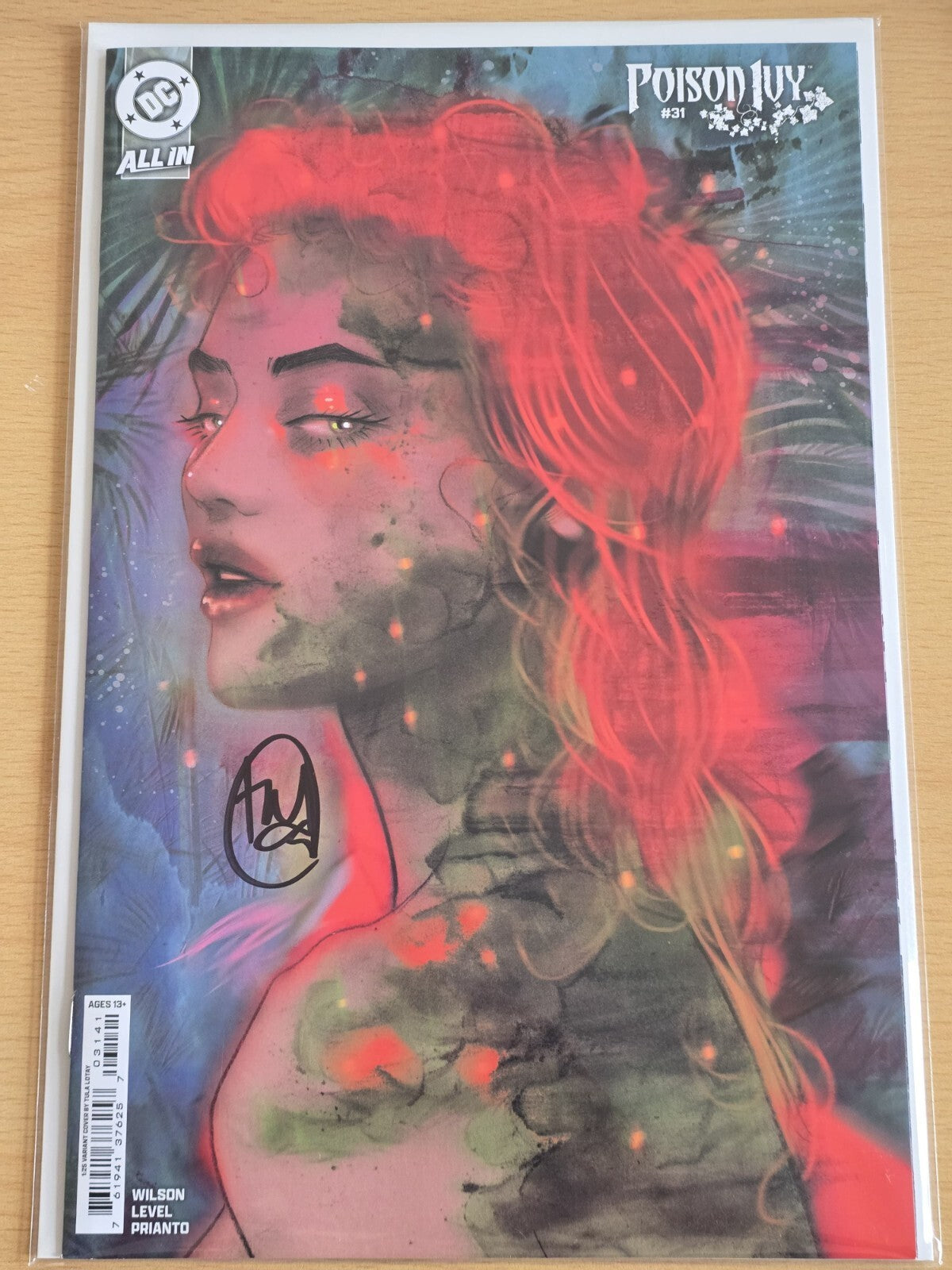 POISON IVY #31 DC COMICS 2025 1:25 TULA LOTAY VARIANT SIGNED W/COA NM