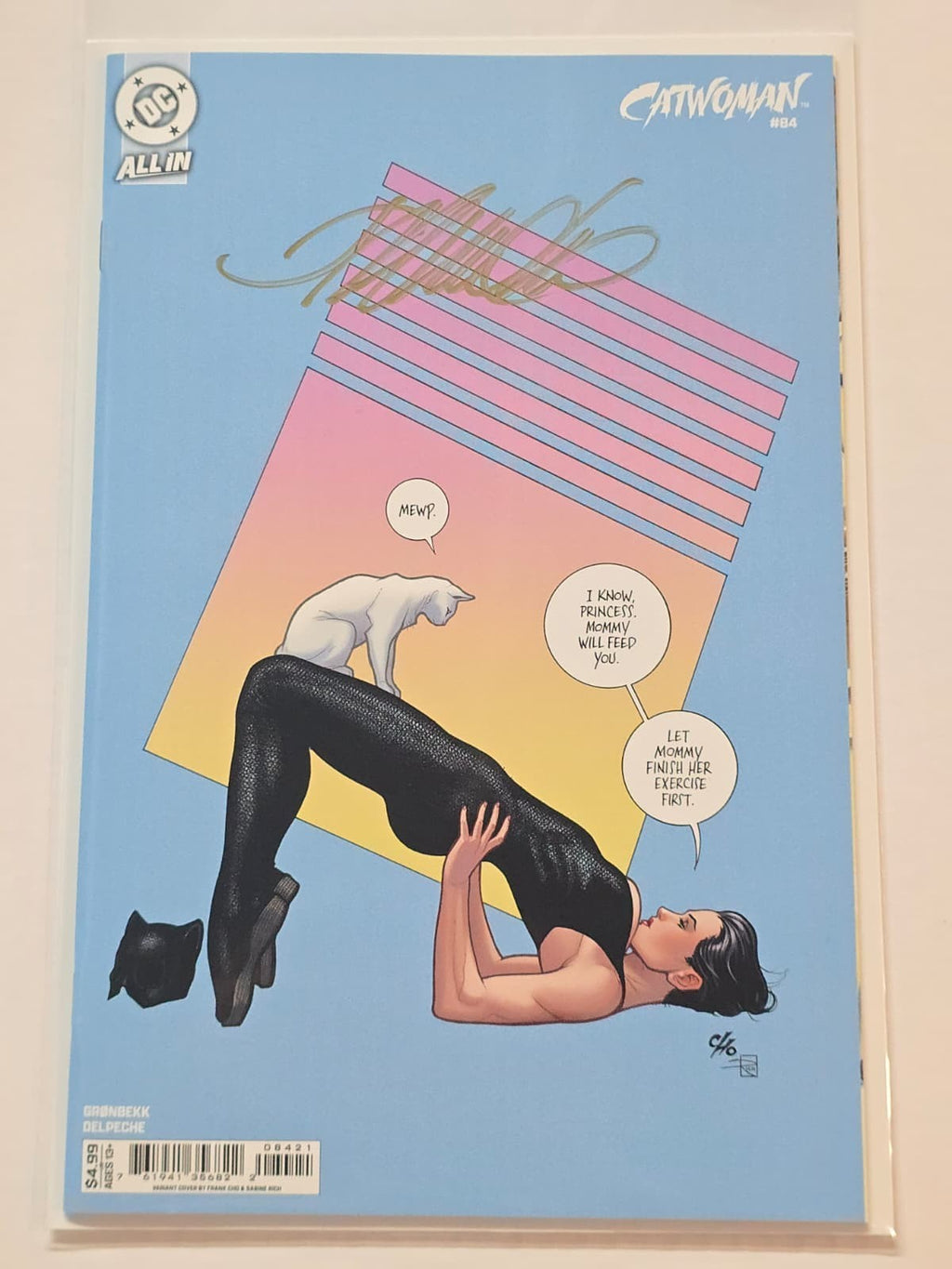 CATWOMAN #84 DC COMICS VARIANT SIGNED BY FRANK CHO W/COA NM