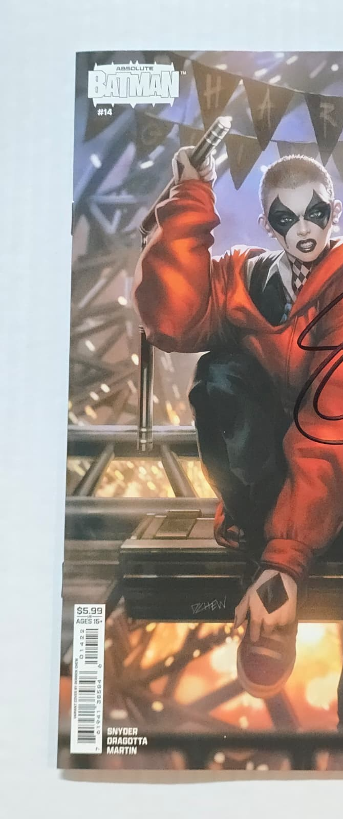 ABSOLUTE BATMAN #14 DERRICK CHEW DC 2025 1ST PRINT SIGNED SCOTT SNYDER W/COA NM