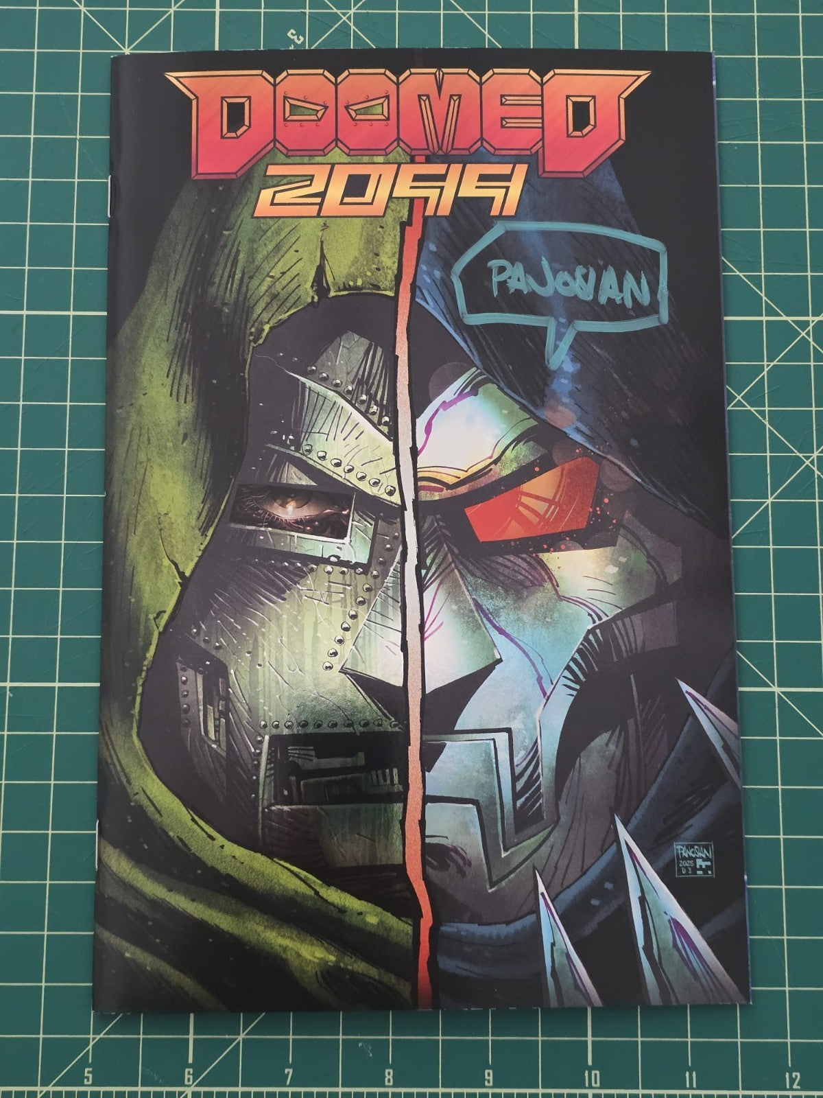 DOOMED 2099 #1 MARVEL 2025 DAN PANOSIAN SIGNED FOIL VARIANT NYCC W/COA NM