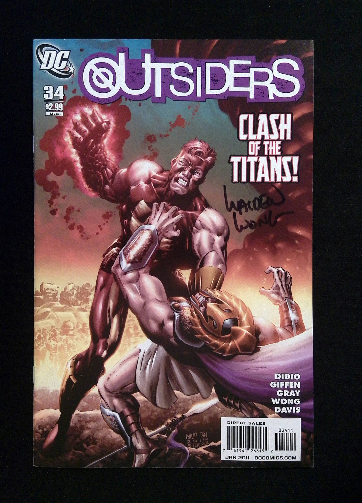 Outsiders #34 (4TH SERIES) DC Comics 2011 VF+  SIGNED BY WALDEN WONG