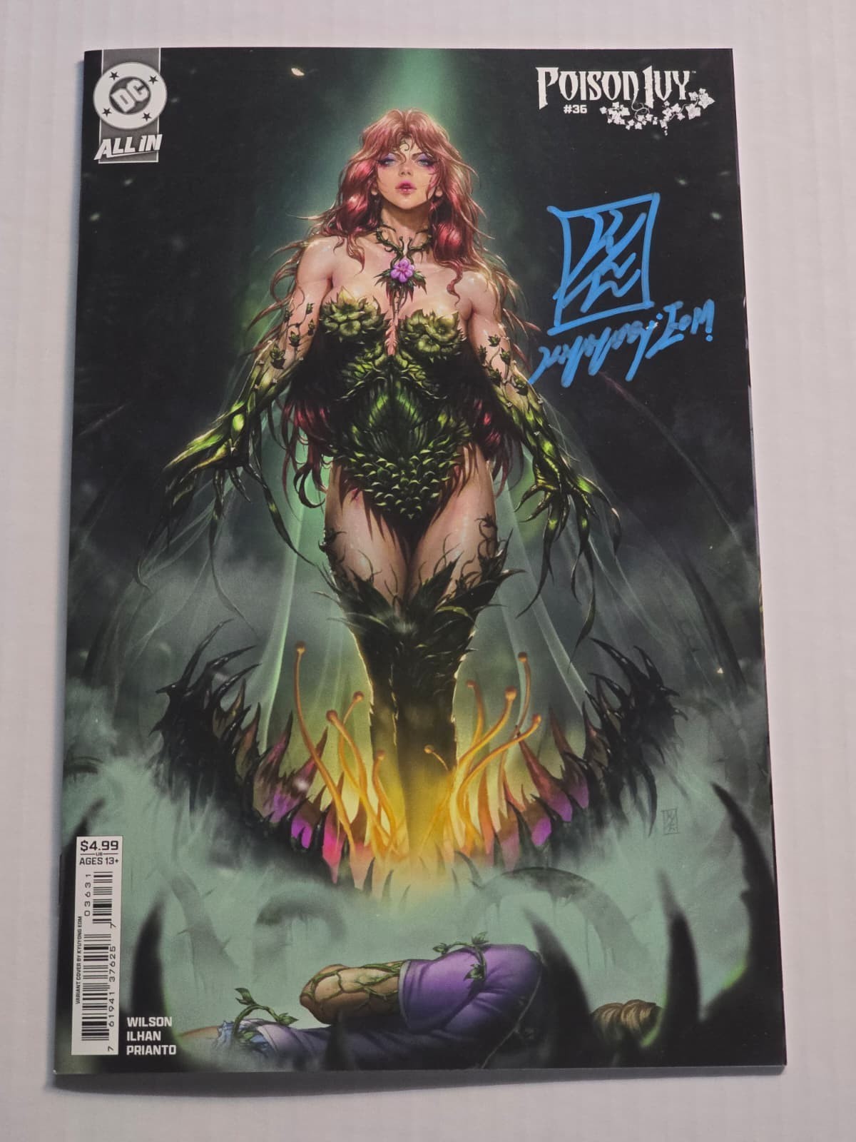 POISON IVY #36 DC COMICS VARIANT KYUYONG EOM SIGNED W/COA NM 