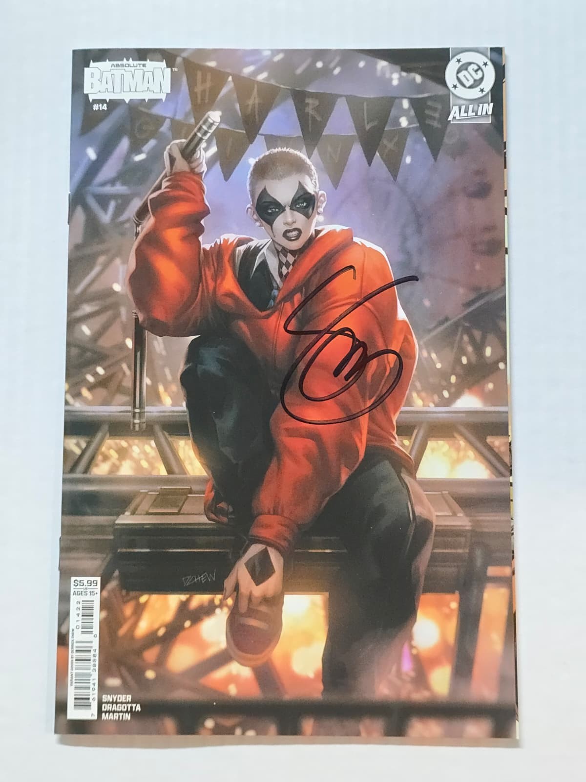 ABSOLUTE BATMAN #14 DERRICK CHEW DC 2025 1ST PRINT SIGNED SCOTT SNYDER W/COA NM