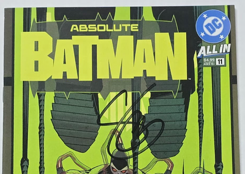 ABSOLUTE BATMAN #11 DC COMICS 2025 1ST PRINT SIGNED SCOTT SNYDER W/COA NM