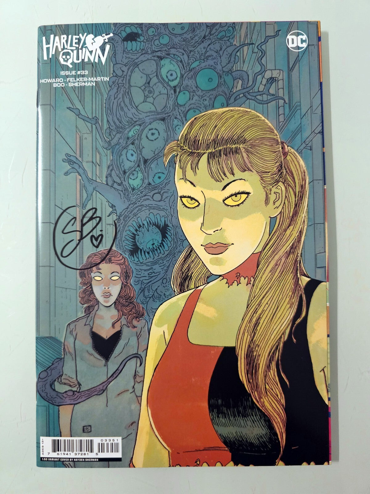HARLEY QUINN #33 DC 1:50 HAYDEN SHERMAN VARIANT SIGNED BY SWEENEY BOO W/COA
