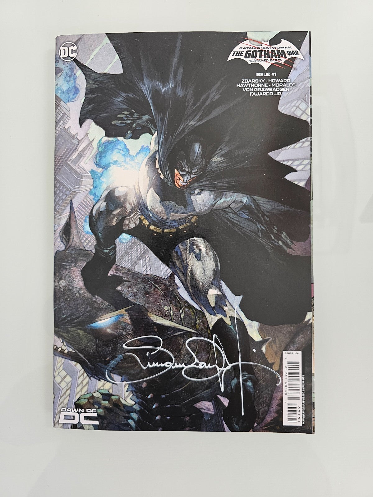 BATMAN CATWOMAN THE GOTHAM WAR SCORCHED EARTH #1 CVR 1:50 BIANCHI Signed w/ COA