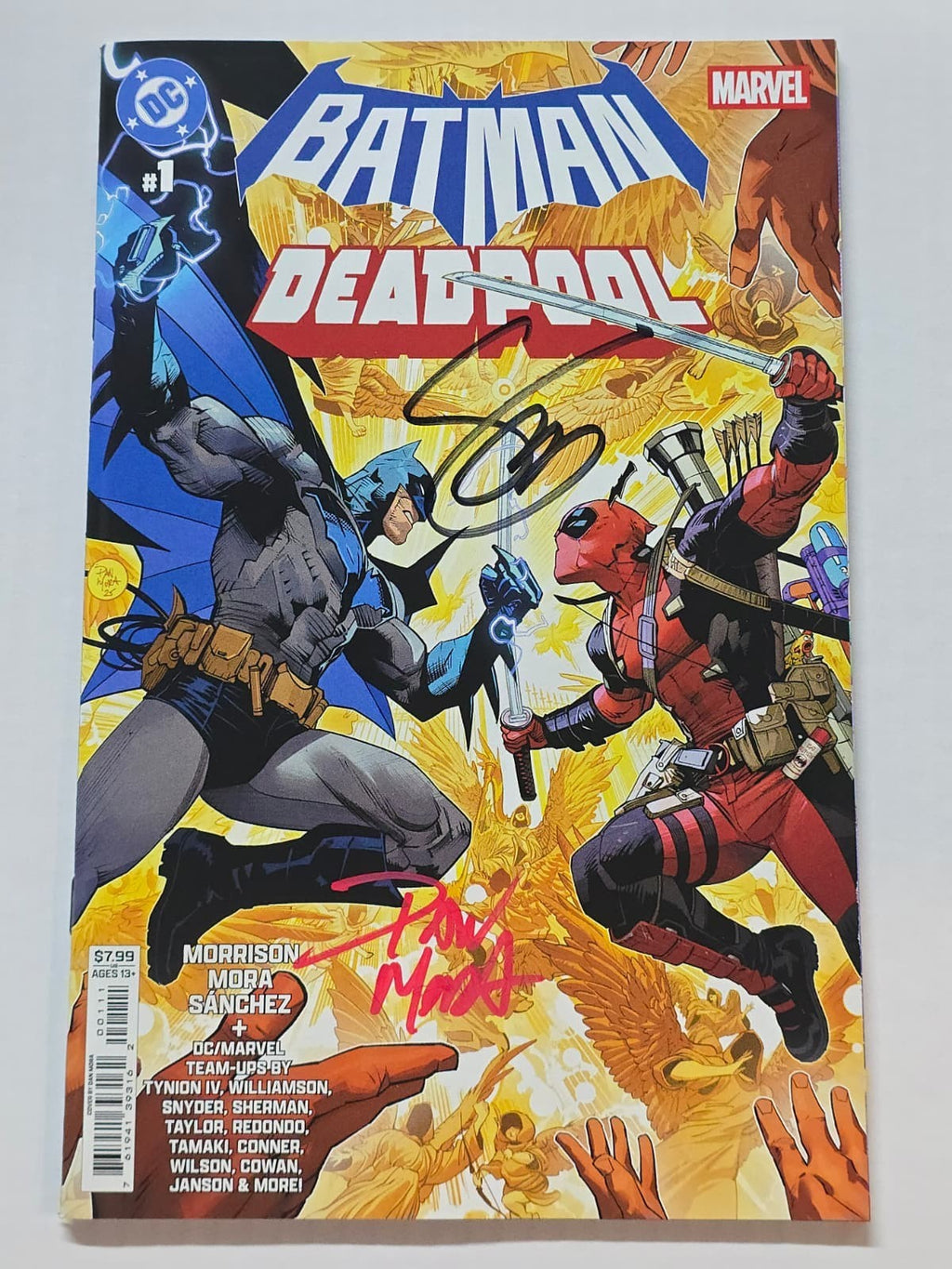 BATMAN DEADPOOL #1 DC MAIN SIGNED SCOTT SNYDER & DAN MORA W/COA NM
